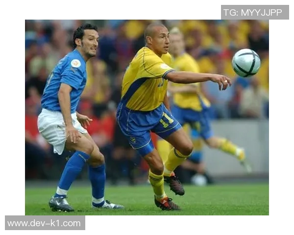 拉尔森足球：探索瑞典传奇前锋的辉煌生涯与对足球的深远影响